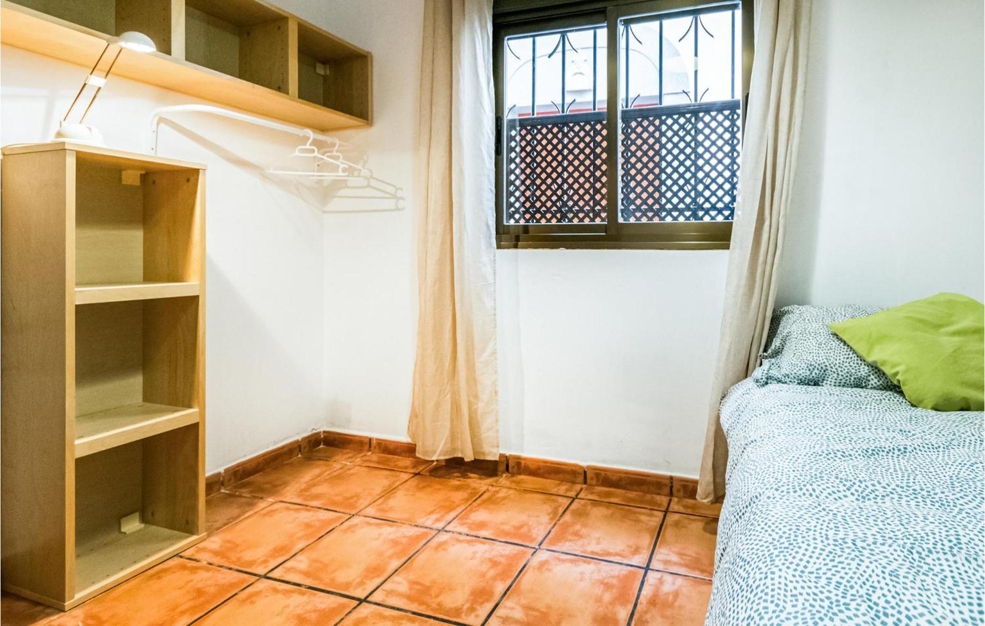 Lovely Apartment In Cordoba With Kitchen Екстер'єр фото